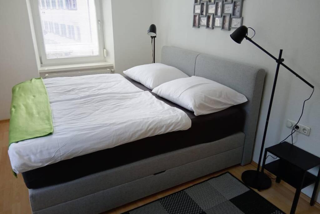 Gemuetliches Apartment In ลันเด็ค ภายนอก รูปภาพ